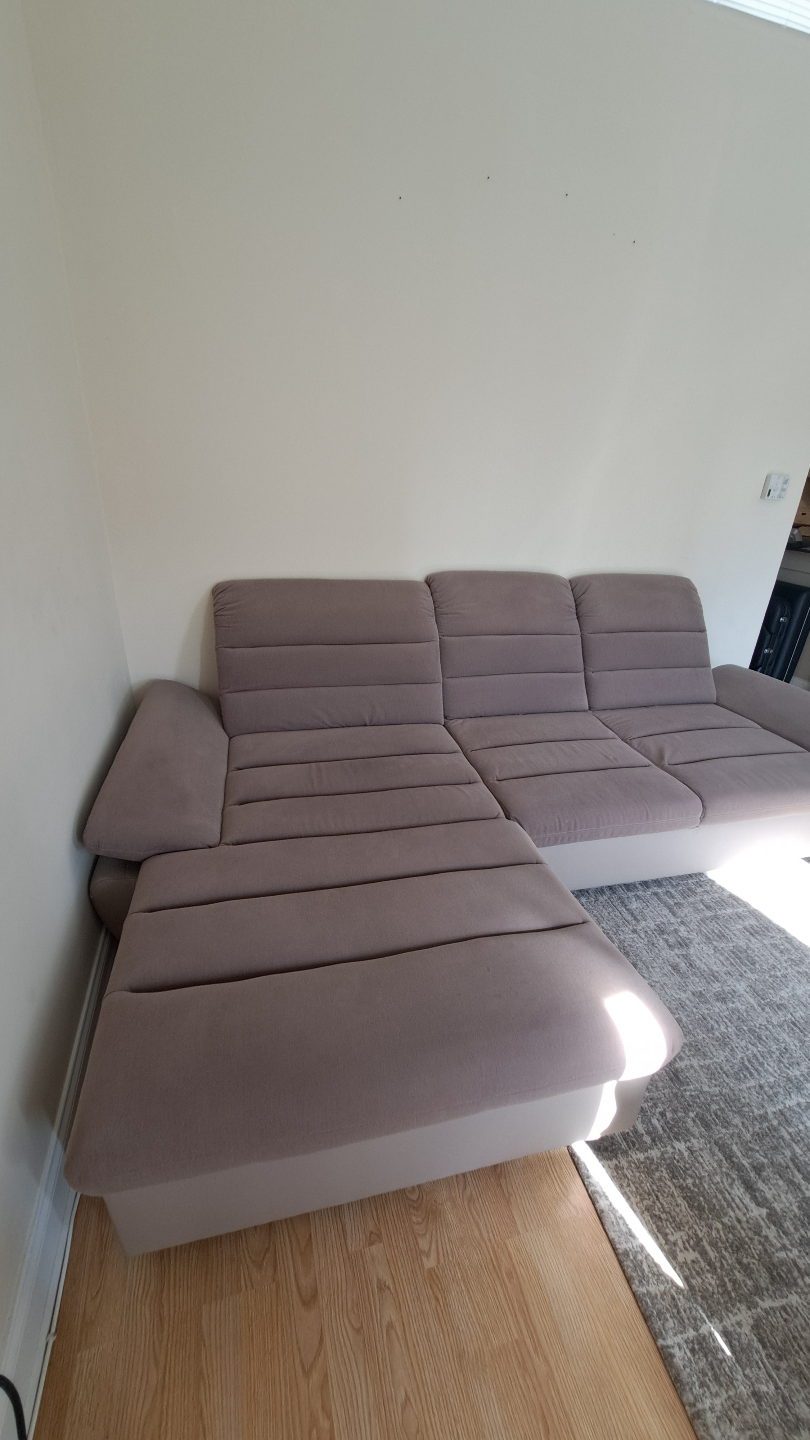 Couch / Sofa - Wide Sleeper Sectional with Storage - photo 3