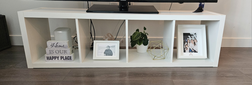 White 4-Cube Organizer Shelf