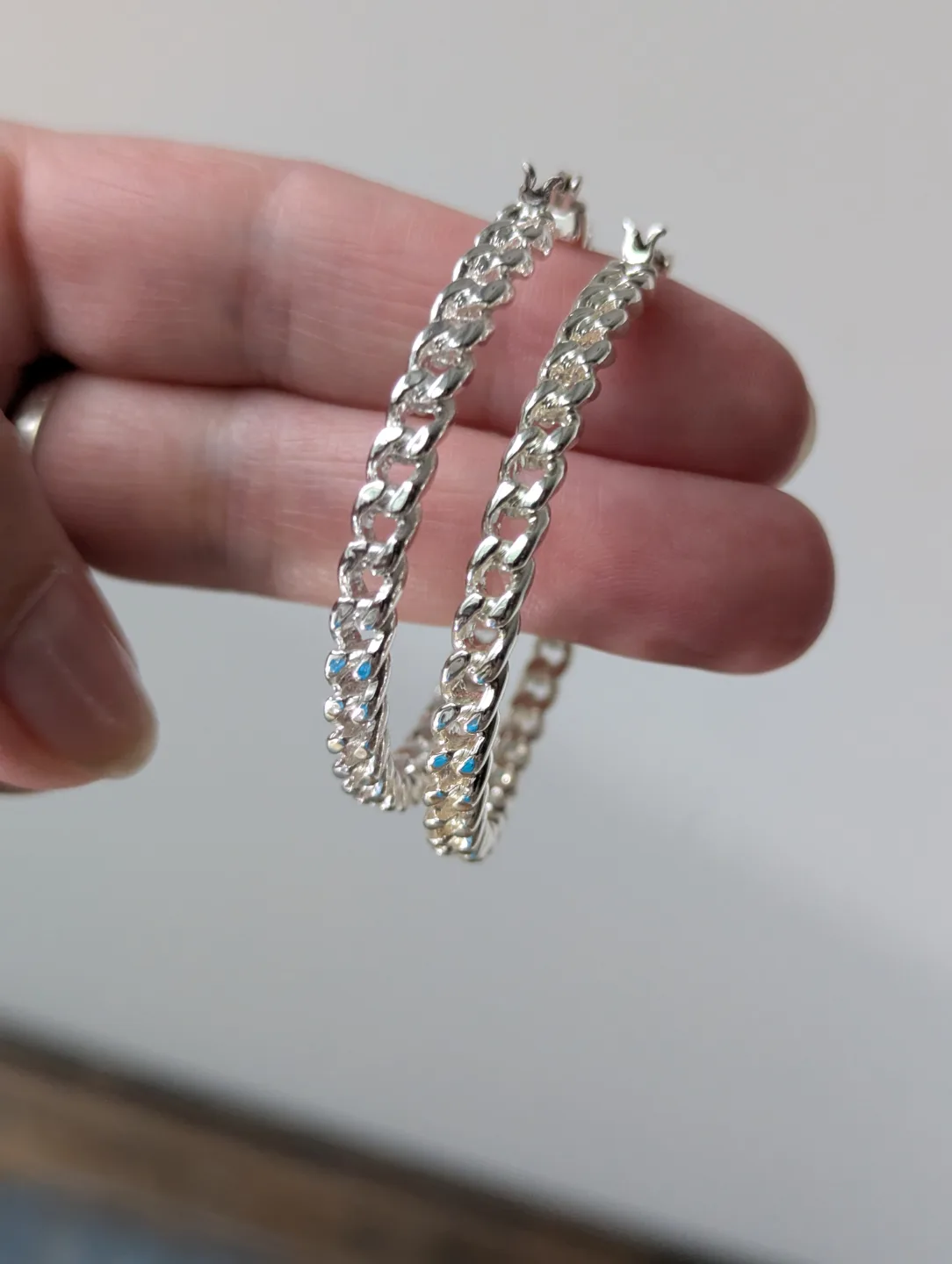 Silver tone Twisted chain Hoop Earrings thumbnail