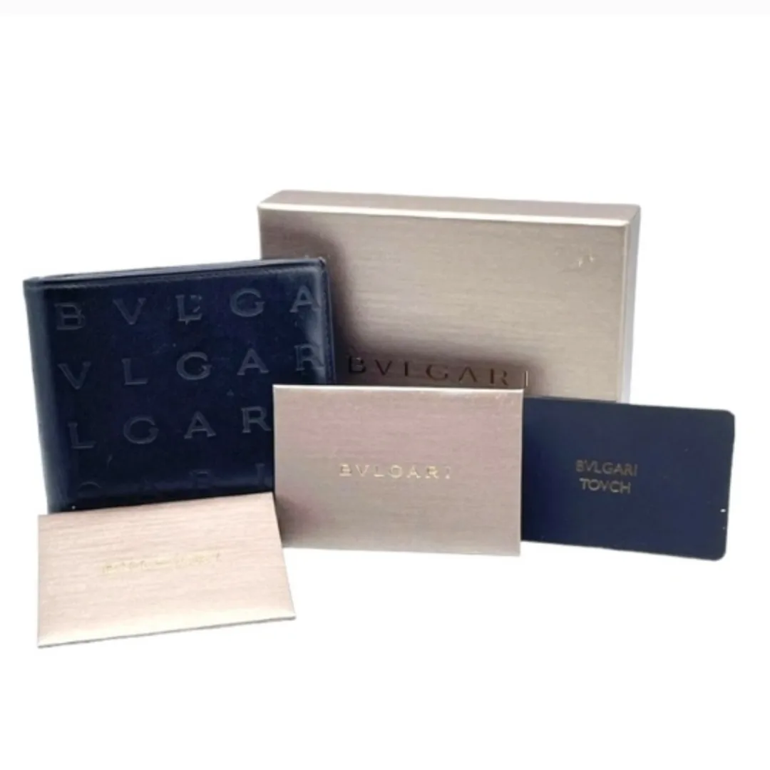 BVLGARI Black Leather Bifold Wallet image indicator(10)
