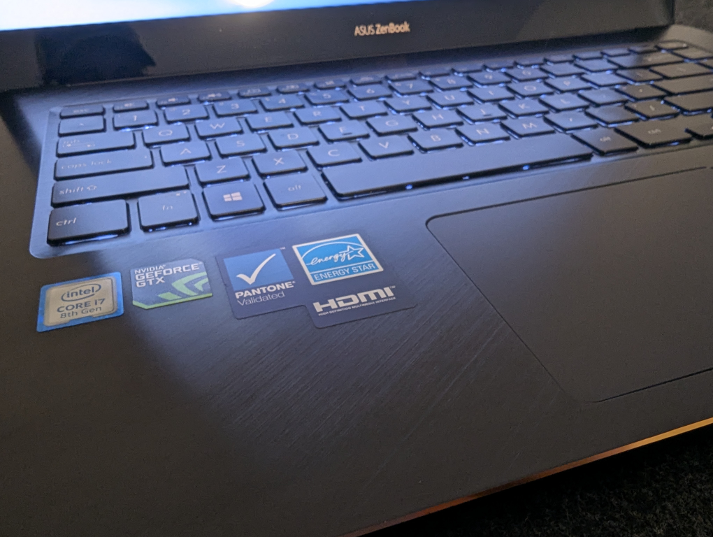 ASUS Zenbook Laptop - photo 2