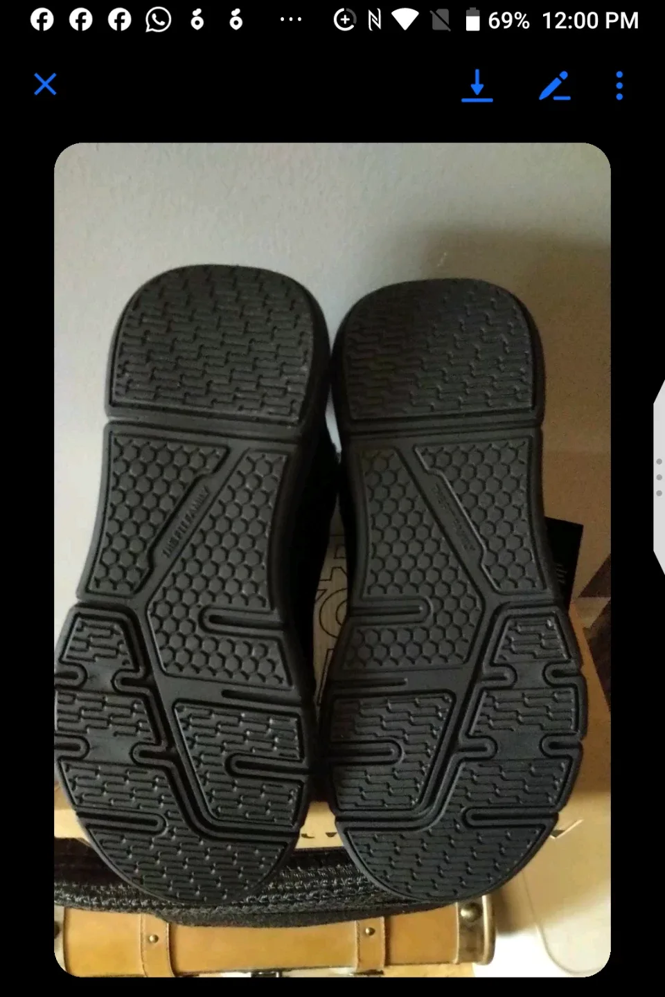 Men's Black Winter Boots with Faux Fur Lining-BNIB image indicator(5)