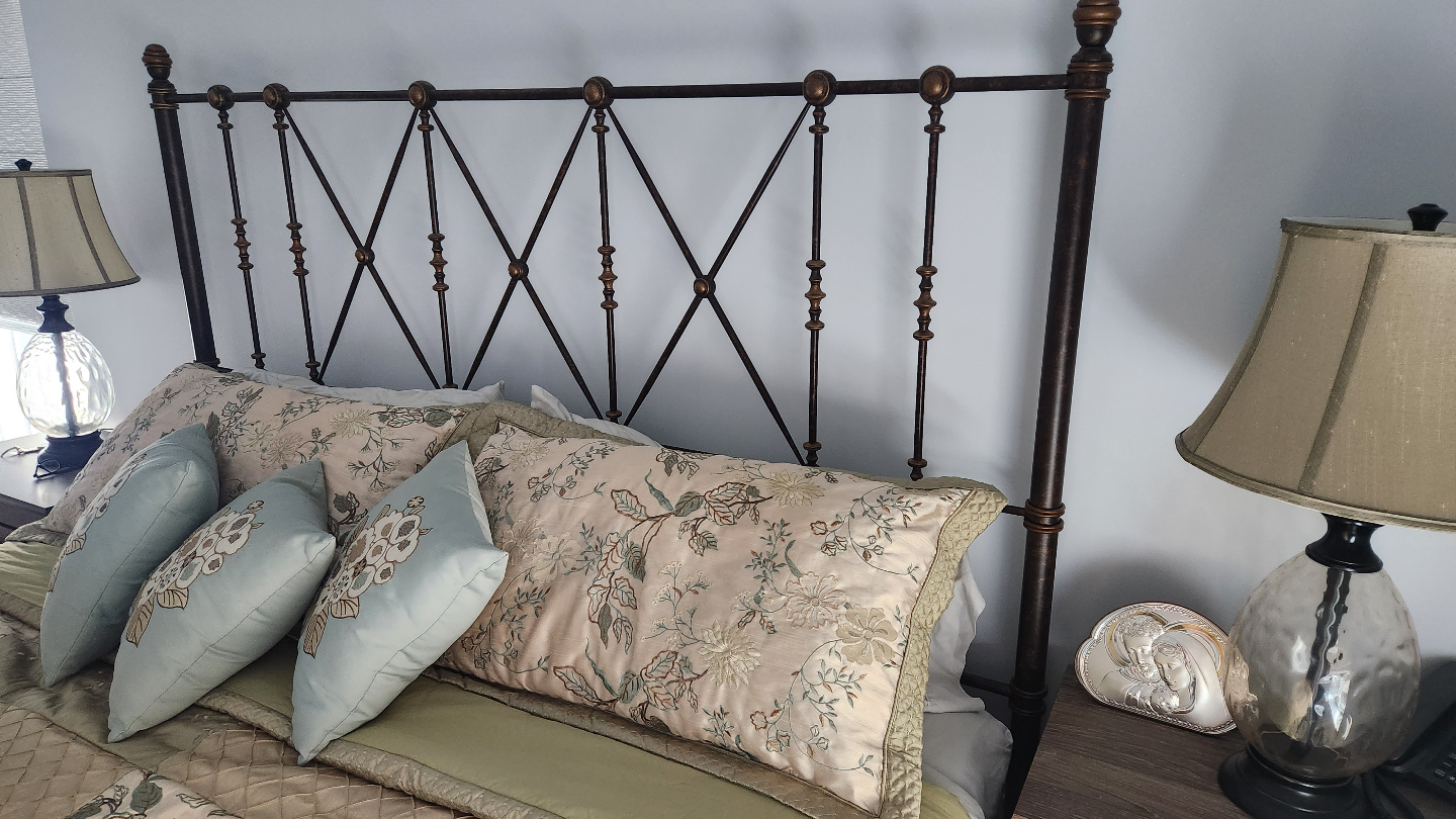 King Size Metal Bed Frame