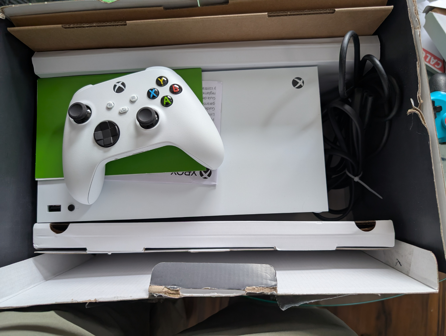 (👉BRAND NEW👈) Xbox Series S - White - Console with Controller - photo 4