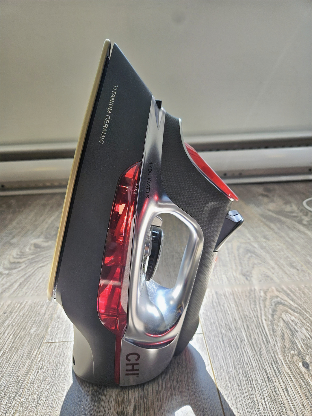 CHI Titanium Ceramic 1700 Watts Steam Iron - photo 2