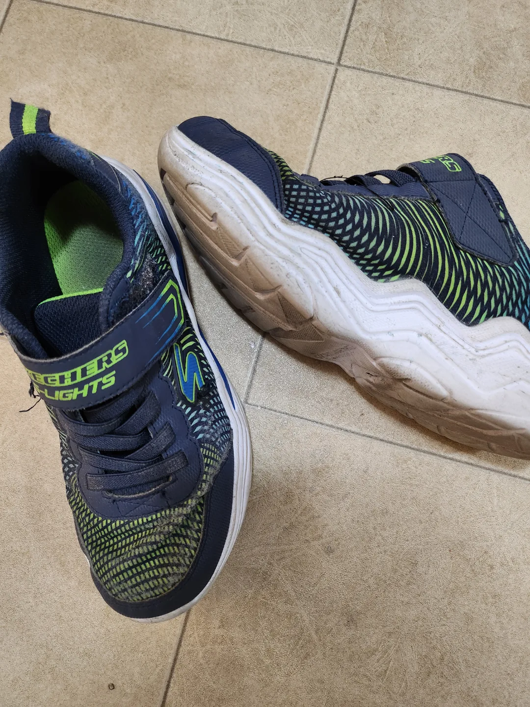 Skechers S Lights Children's Sneakers thumbnail