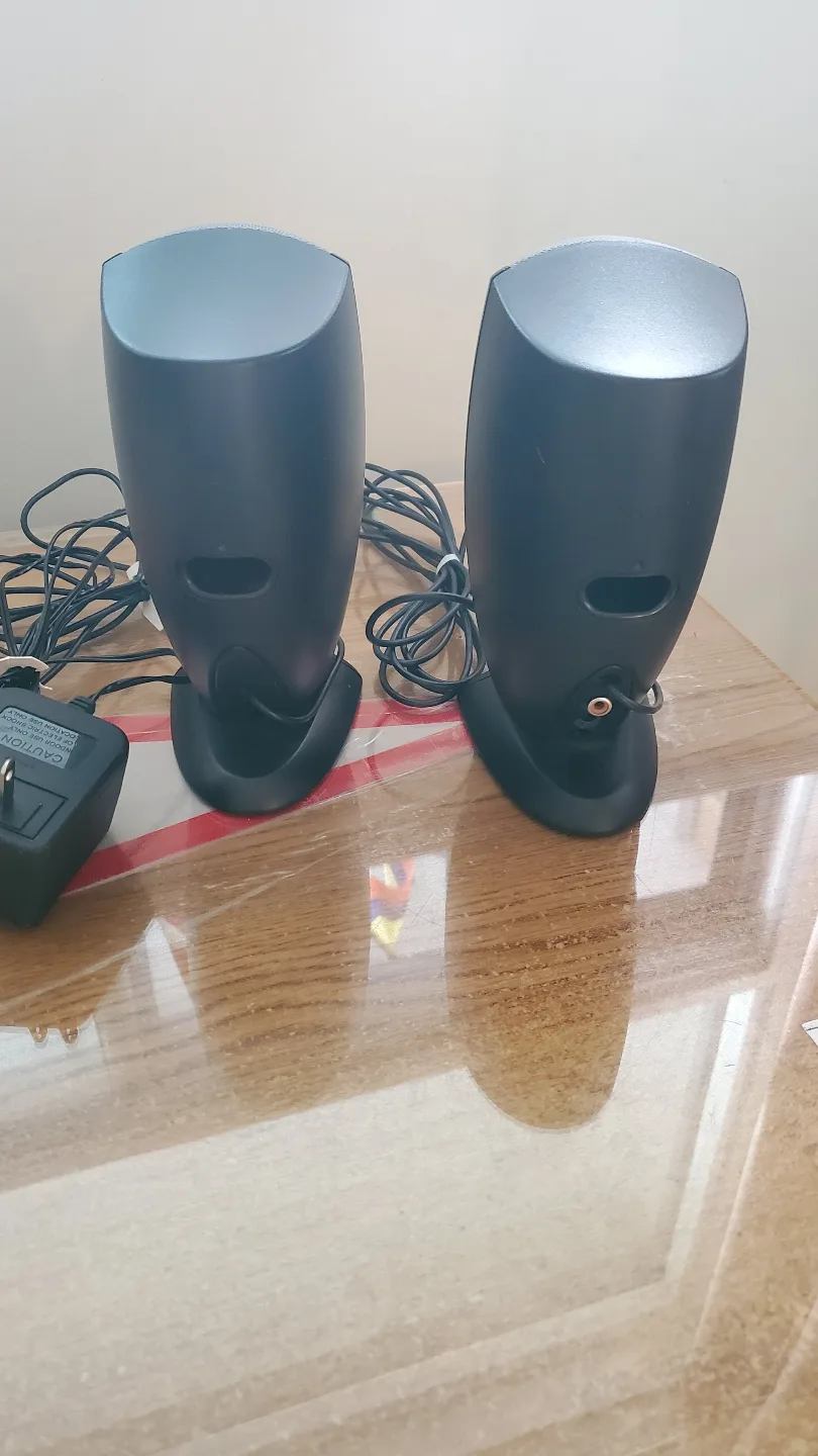 Dell 2.0 Computer Speakers image indicator(4)