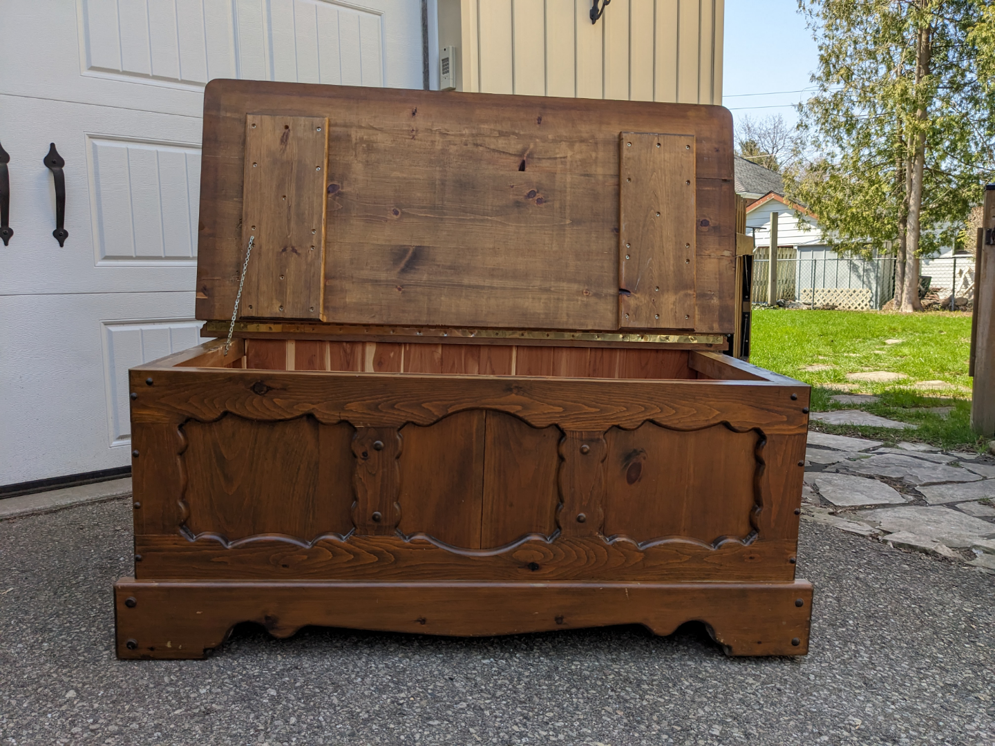 Large Solid Pine Cedar Lined Chest - photo 4
