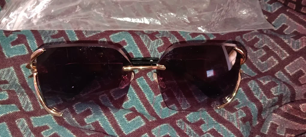 Cartier inspired sunglasses image indicator(2)