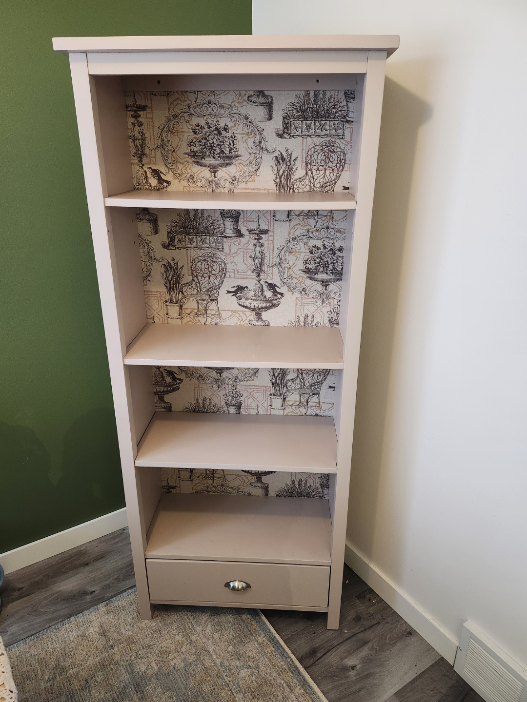 Display cabinet with Drawer