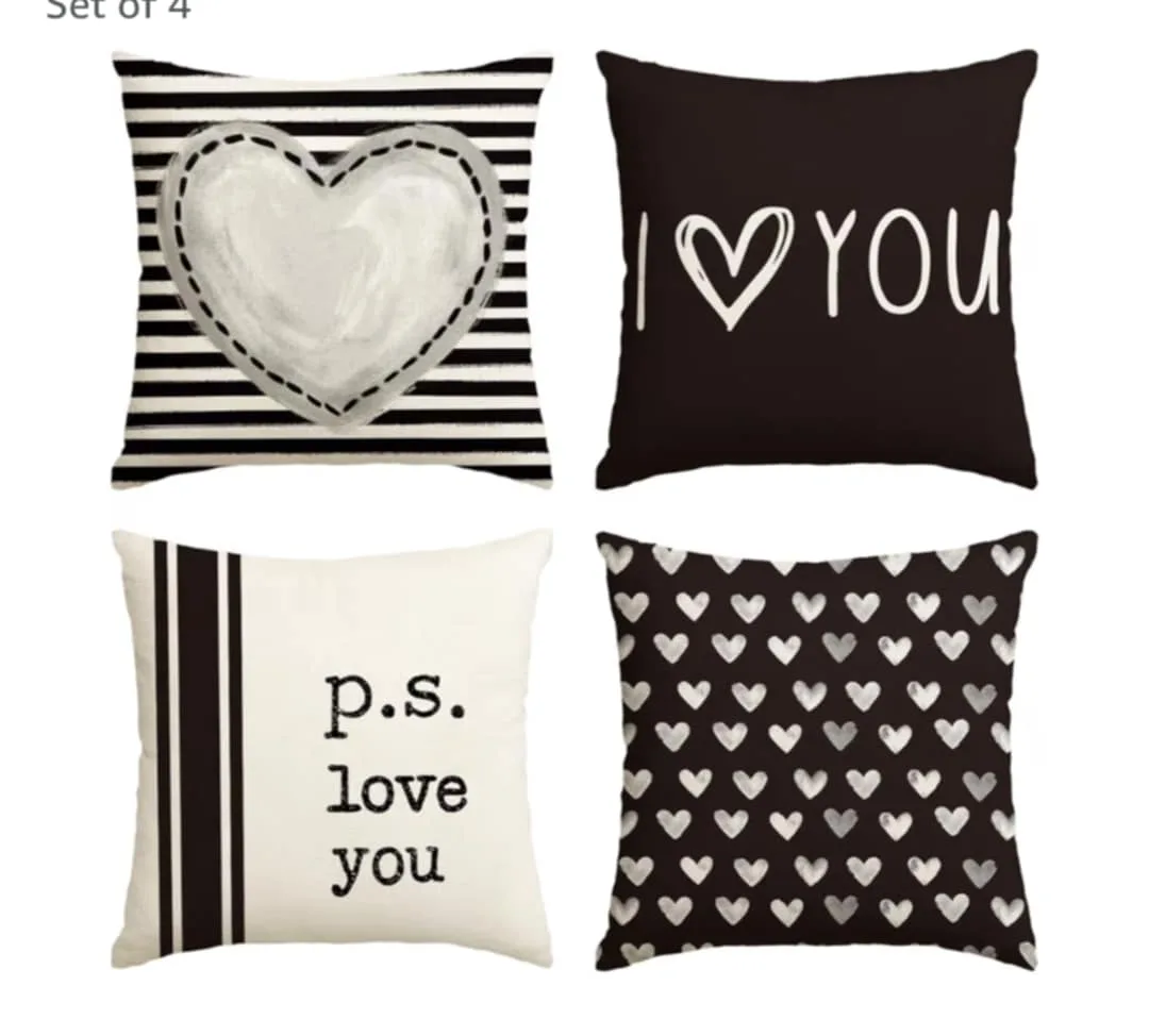 Set of four decorative throw pillows