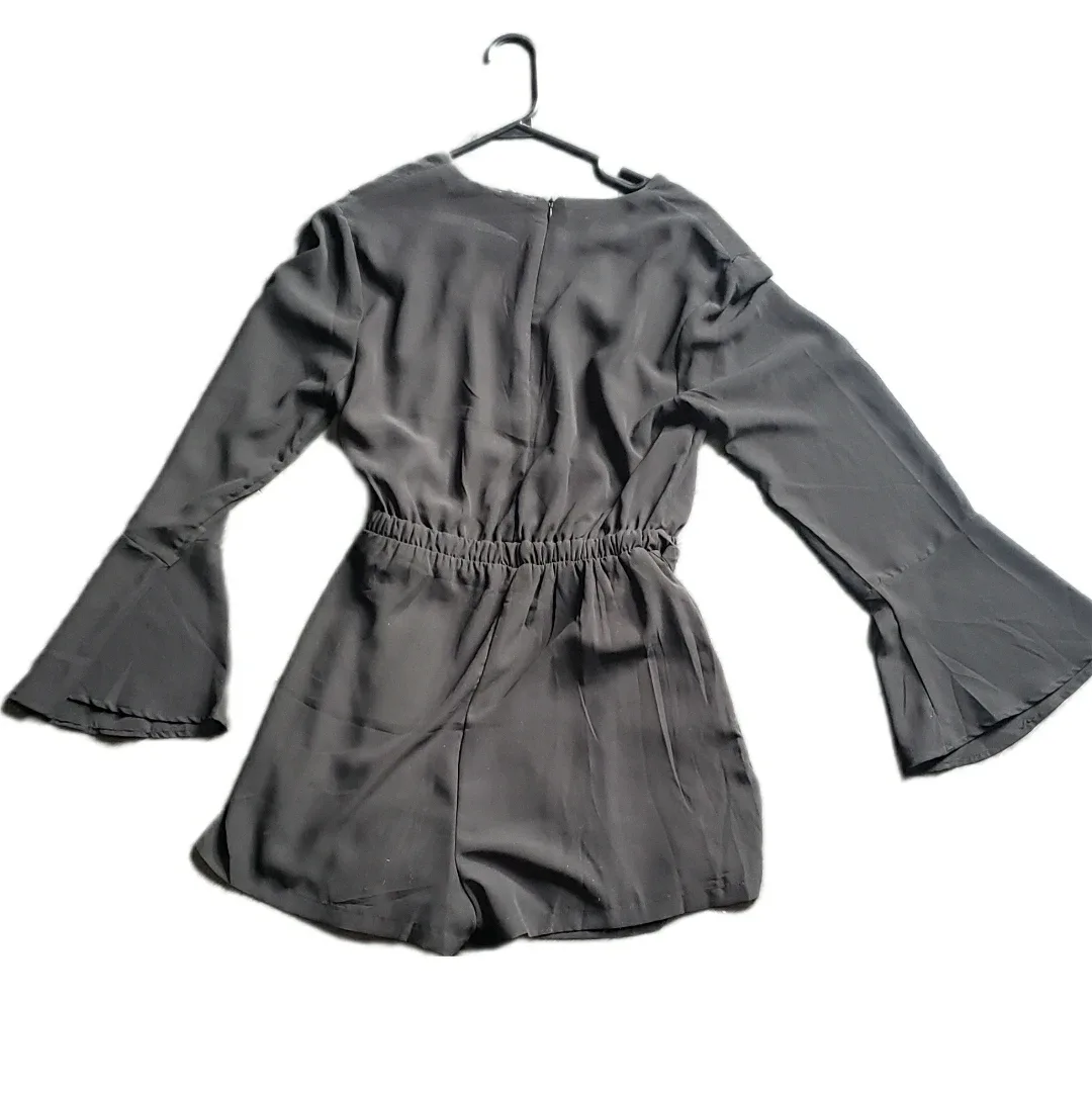 Japana Black Bell Sleeve Romper Size M - Whimsigoth shirt shorts image indicator(2)