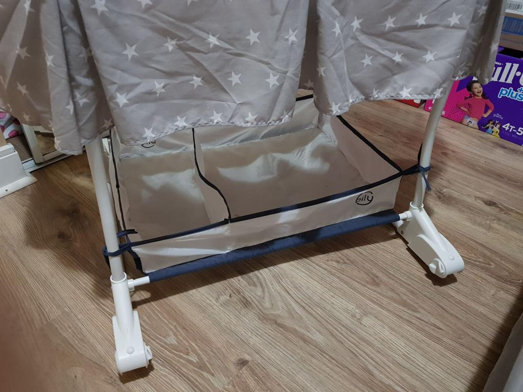 Baby Bassinet with Storage - photo 2