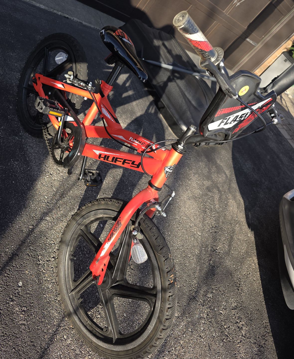 Huffy Flash 18" Kids Bike - photo 3