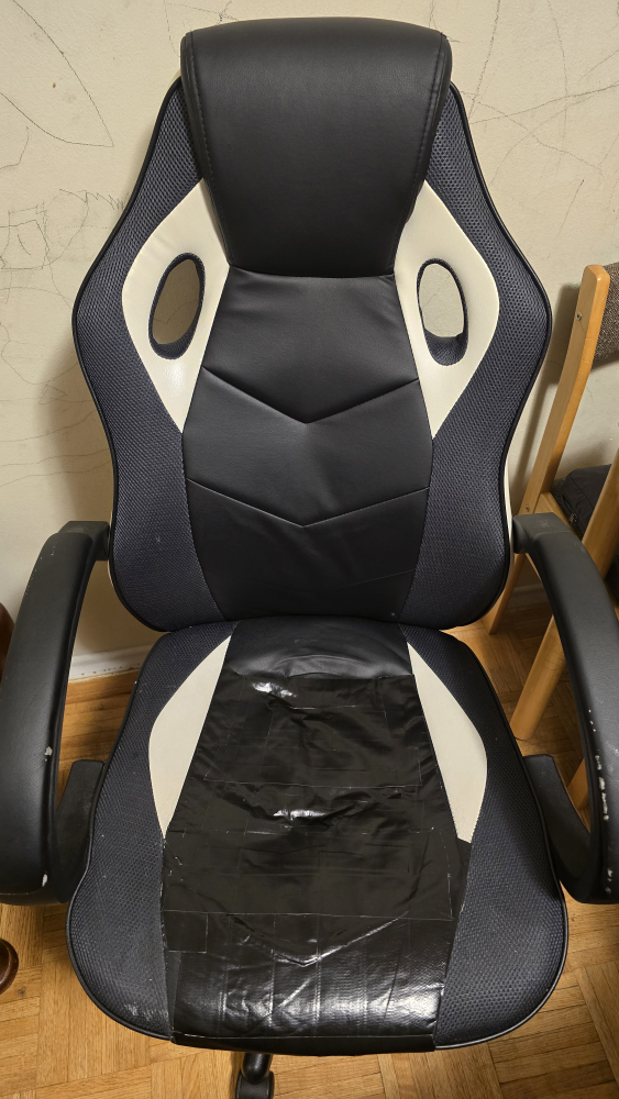 Gaming Chair - Black and White - photo 5