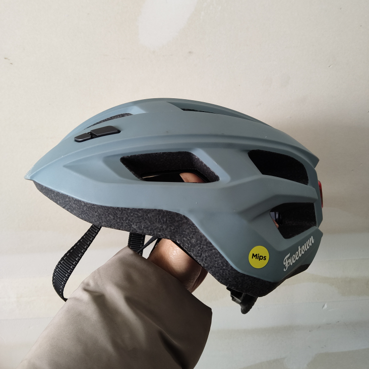 Pre-owned Giro FreeTown MIPS Bike Helmet - Size M - Grey - photo 3