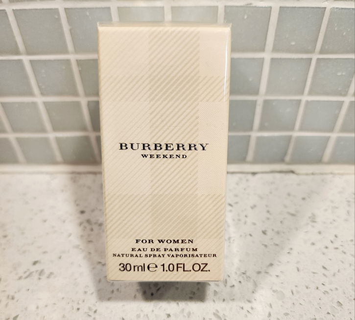 New! Burberry Weekend for women  fragrance perfume - photo 2