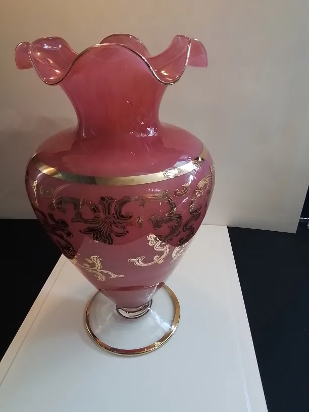 Large Rose Glass Vintage Vase with Gold Accents image indicator(3)