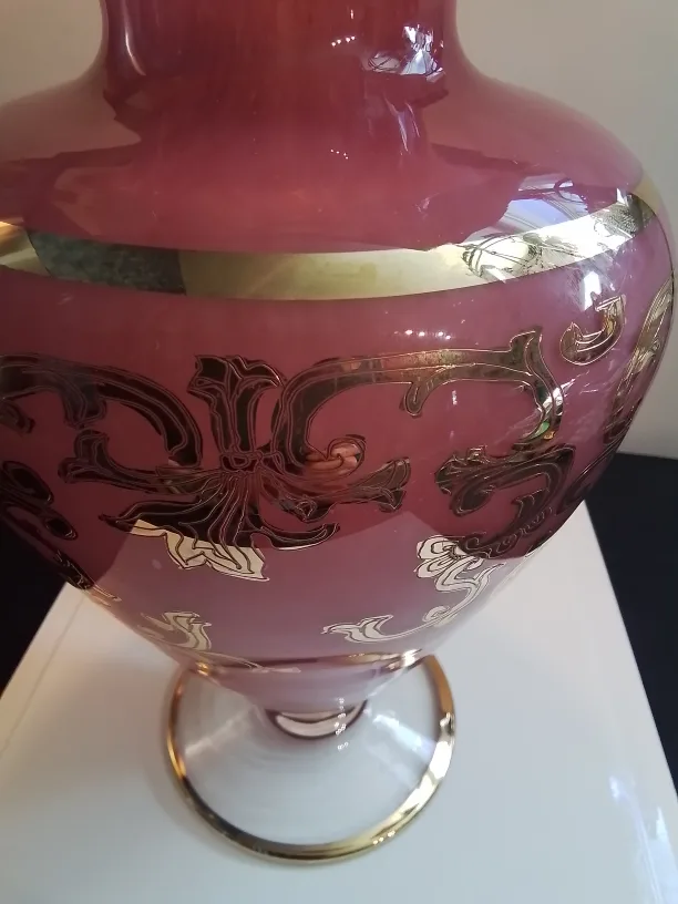 Large Rose Glass Vintage Vase with Gold Accents image indicator(4)