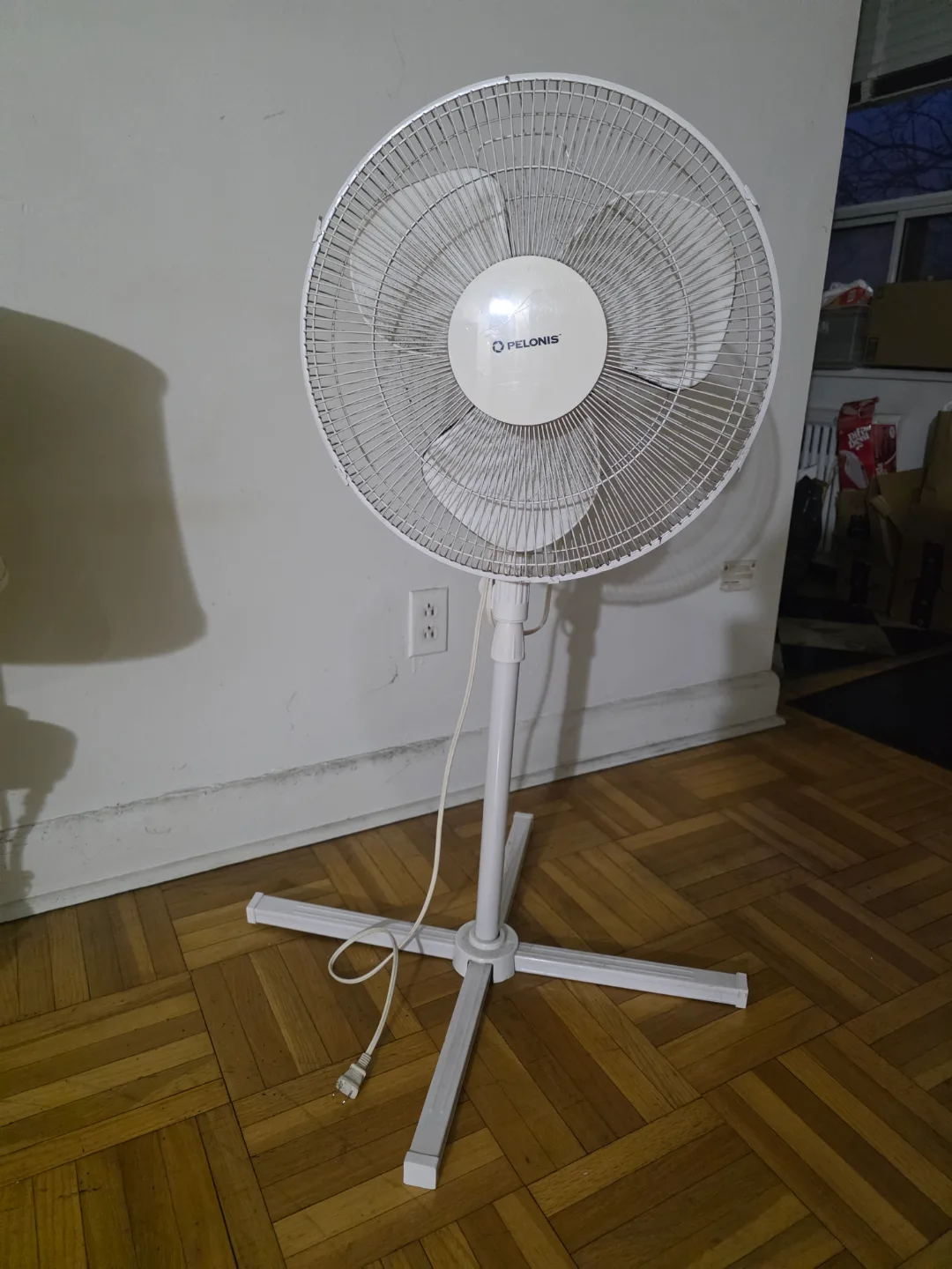 PELONIS 16 Inch Pedestal Floor fan thumbnail