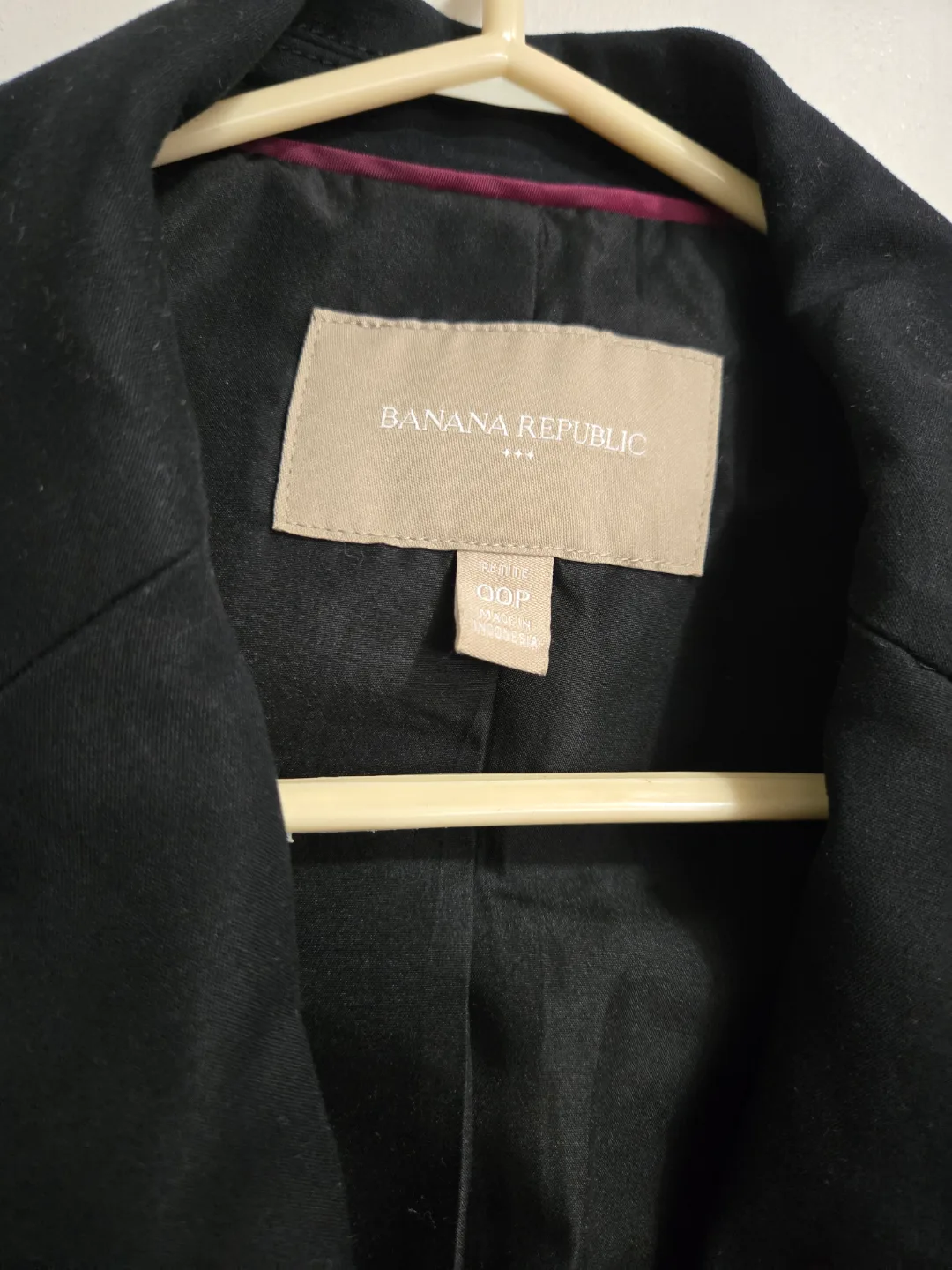 Banana Republic Blazer image indicator(4)