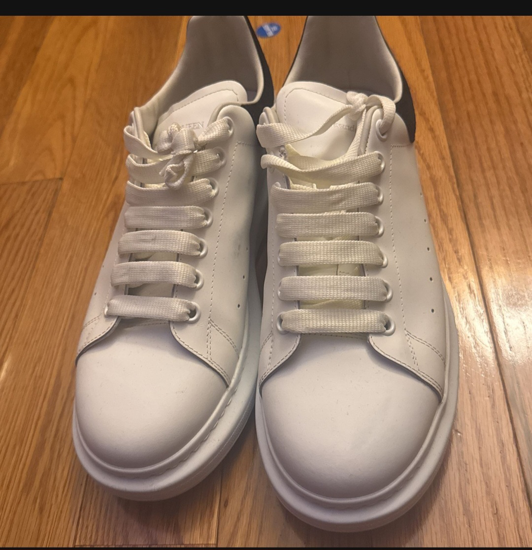 Alexander McQueen Oversized Sneakers - photo 4