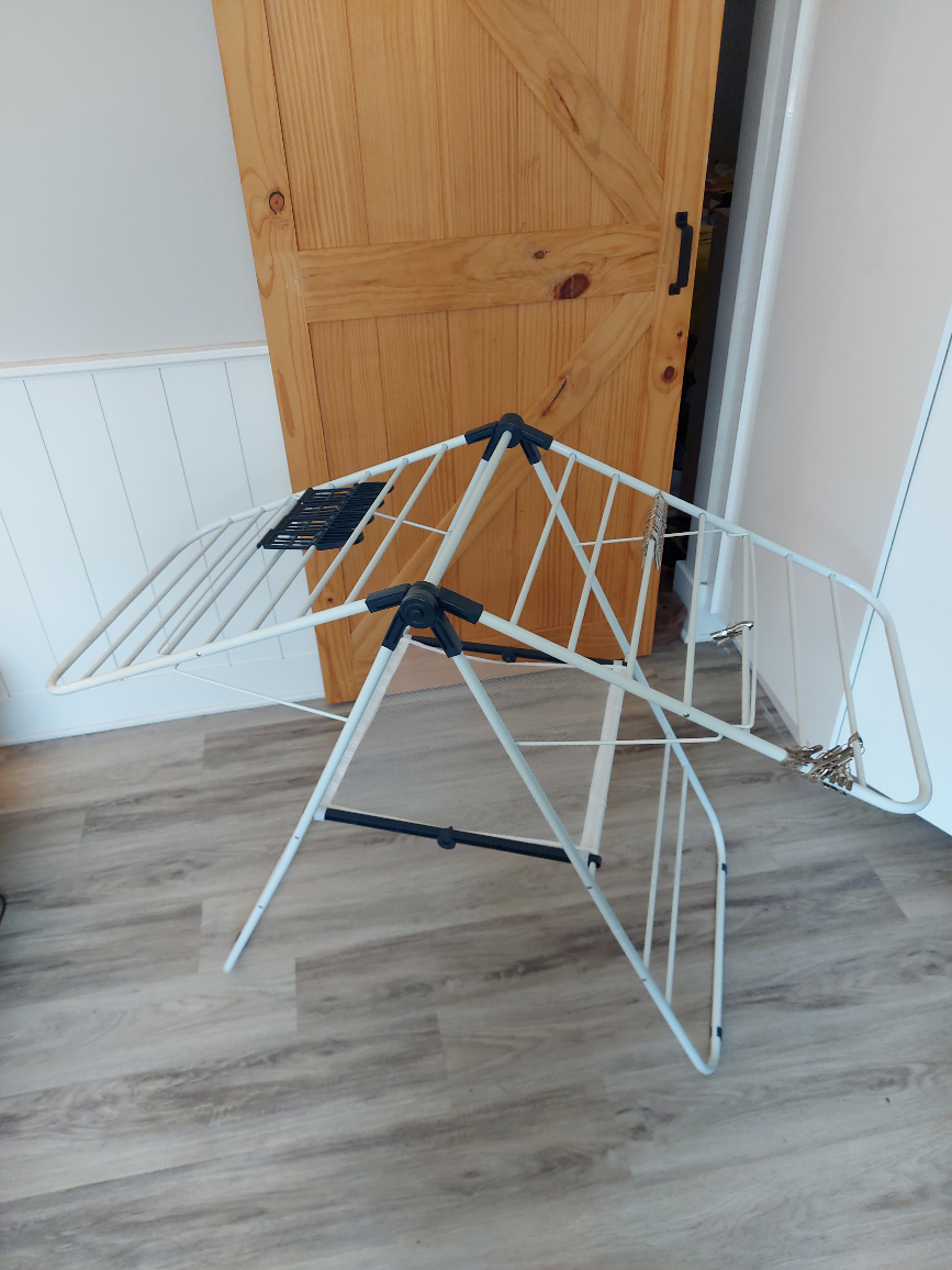 Mainstays Adjustable Clothes Drying Rack - photo 4