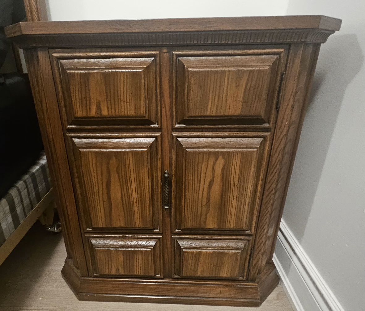 Vintage Wooden Bedroom Set - photo 5
