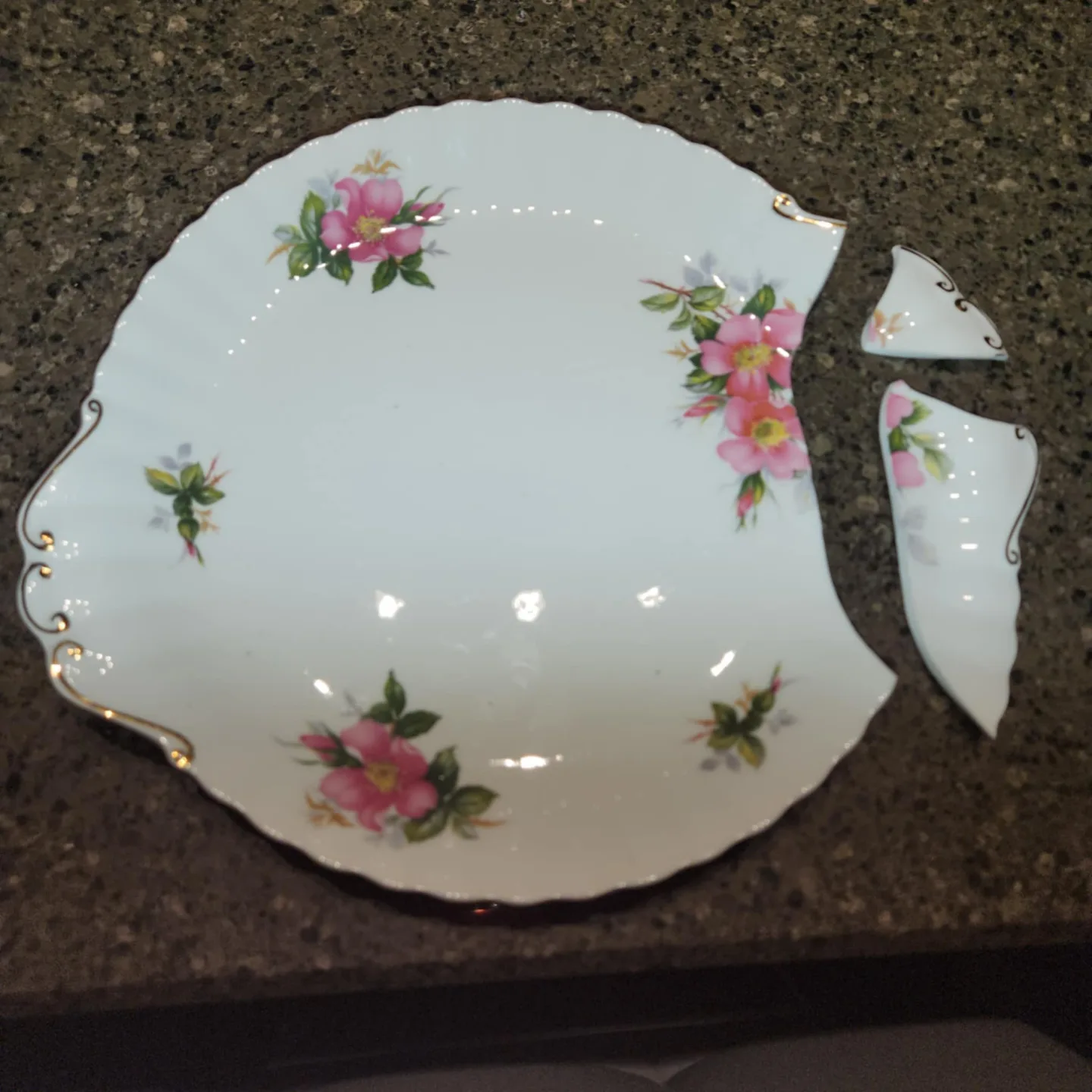 Vintage Royal Albert Old Country Roses Tea Set image indicator(10)