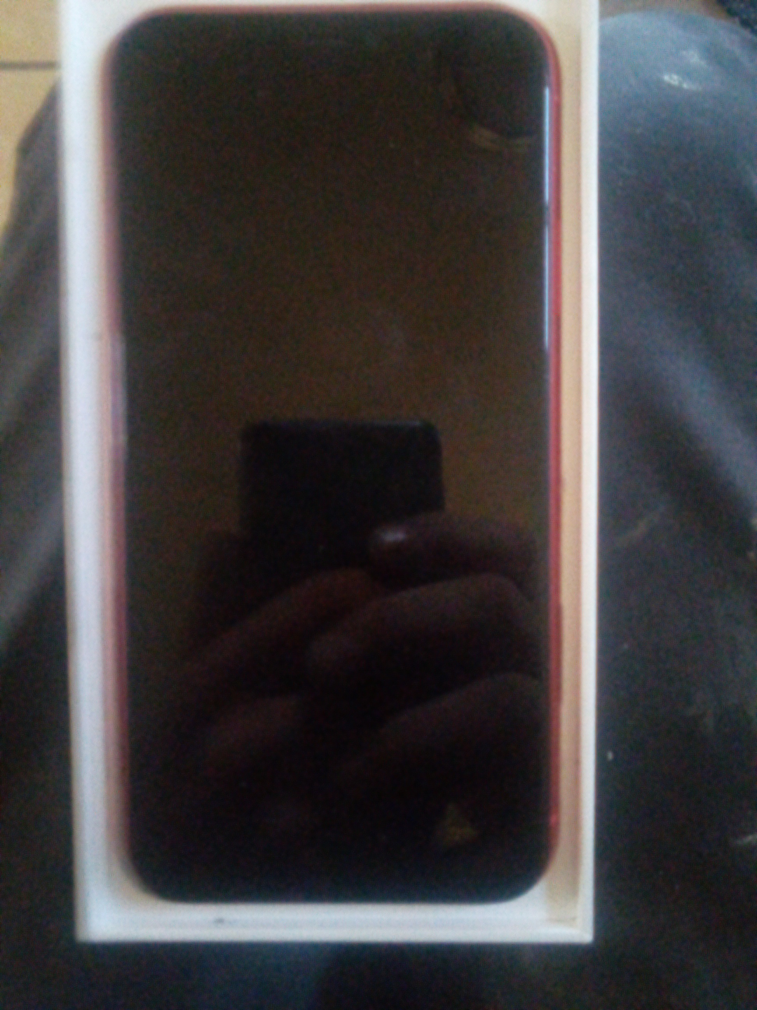 iPhone 11 Red - Used