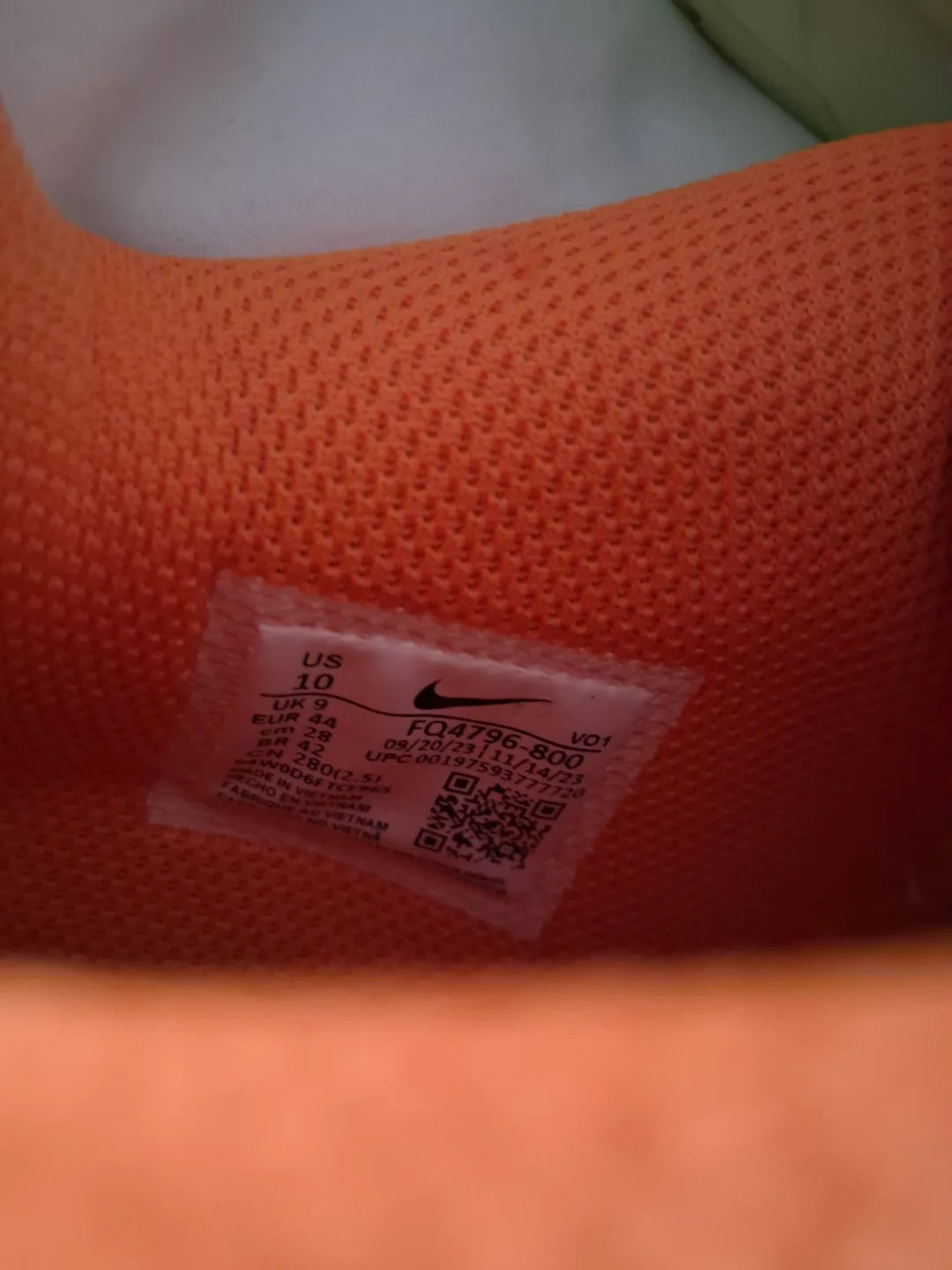 Nike ja 1 mismatched image indicator(5)