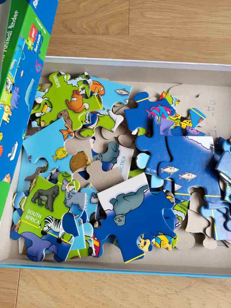 Ravensburger Animals of the World 60-Piece Giant Floor Puzzle image indicator(4)