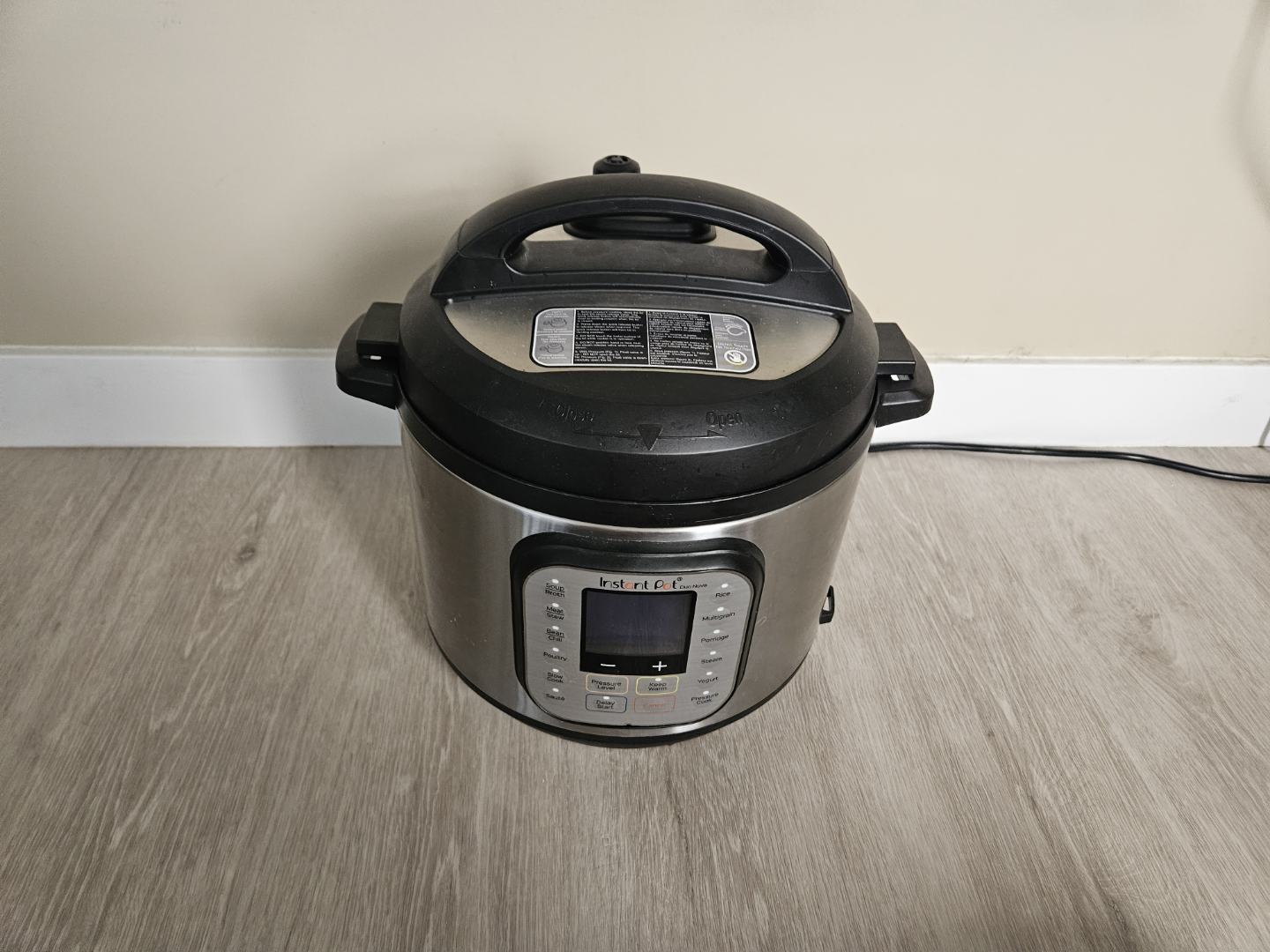 Instant Pot Duo Nova 6-Quart Electric Pressure Cooker - photo 2
