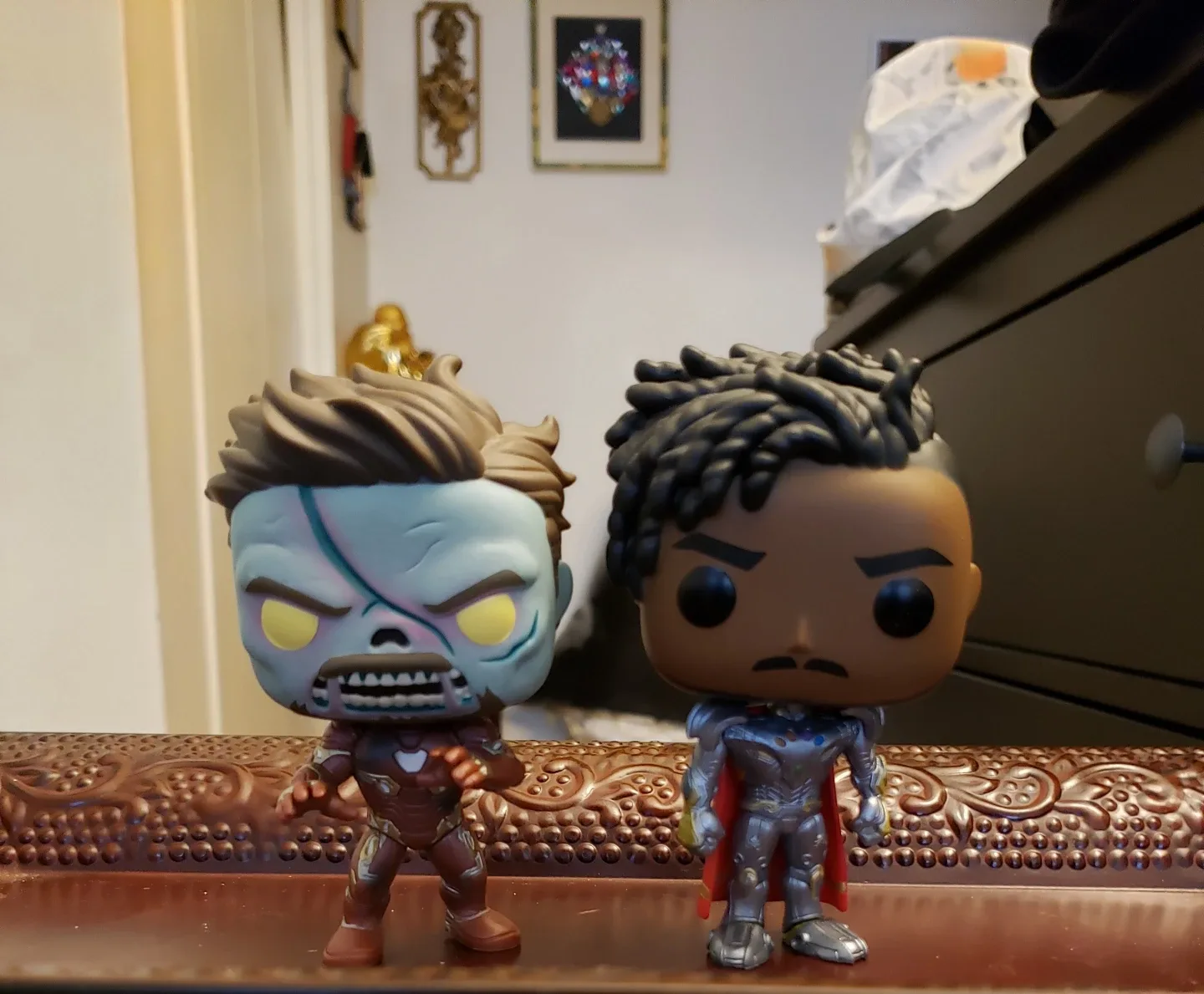Zombie Iron Man and infinity kilomonger Funko Pop! image indicator(2)