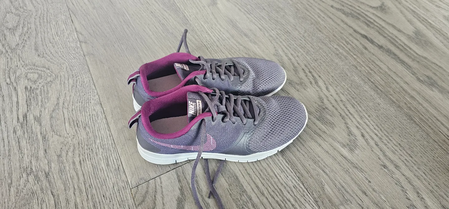 Nike Flex Runner Women's Running Shoes thumbnail