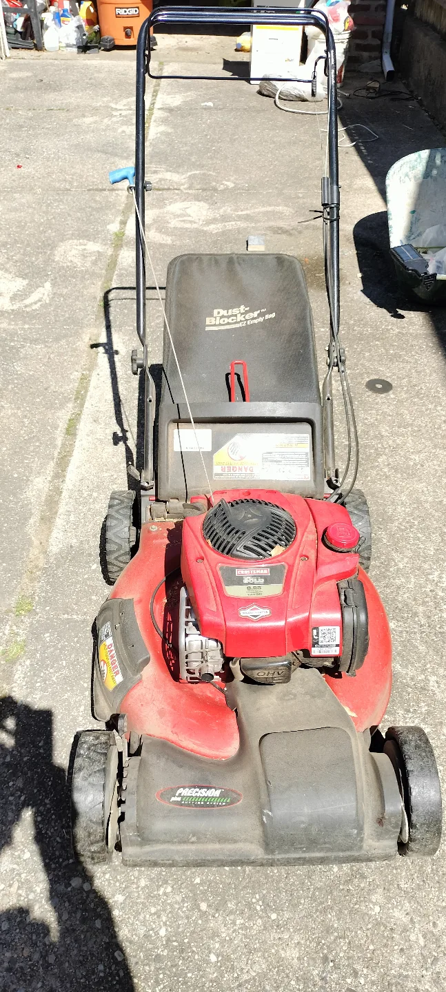 Craftsman 6.25 HP Gas Powered Front Wheel Drive Lawn Mower thumbnail