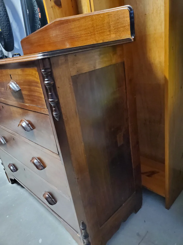 Antique Walnut Tall Dresser 1860-1880's 💚 image indicator(2)