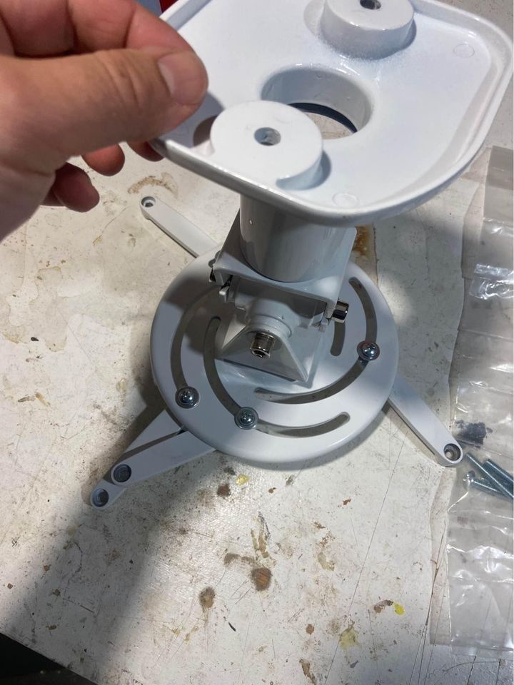 AmerMounts Universal Projector Ceiling Mount💚 - photo 3