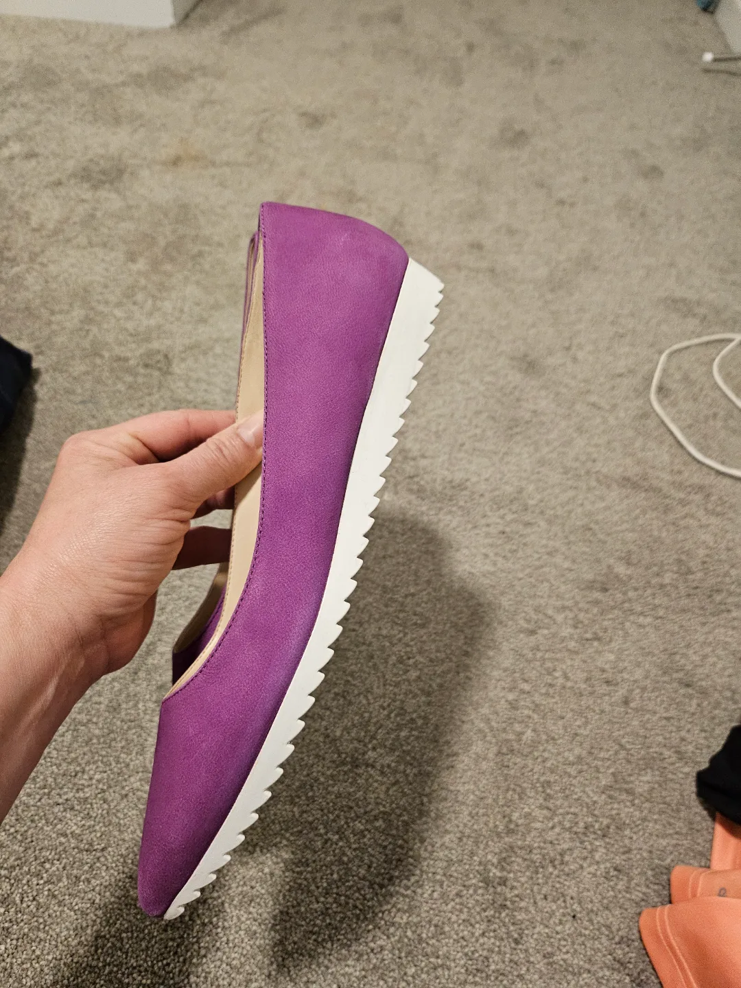 Nine West Purple Pointed-Toe Flats Size 8M image indicator(2)