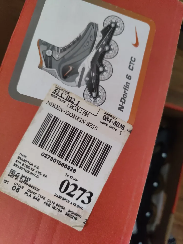 men's Nike roller Skates size 10 💚 image indicator(2)