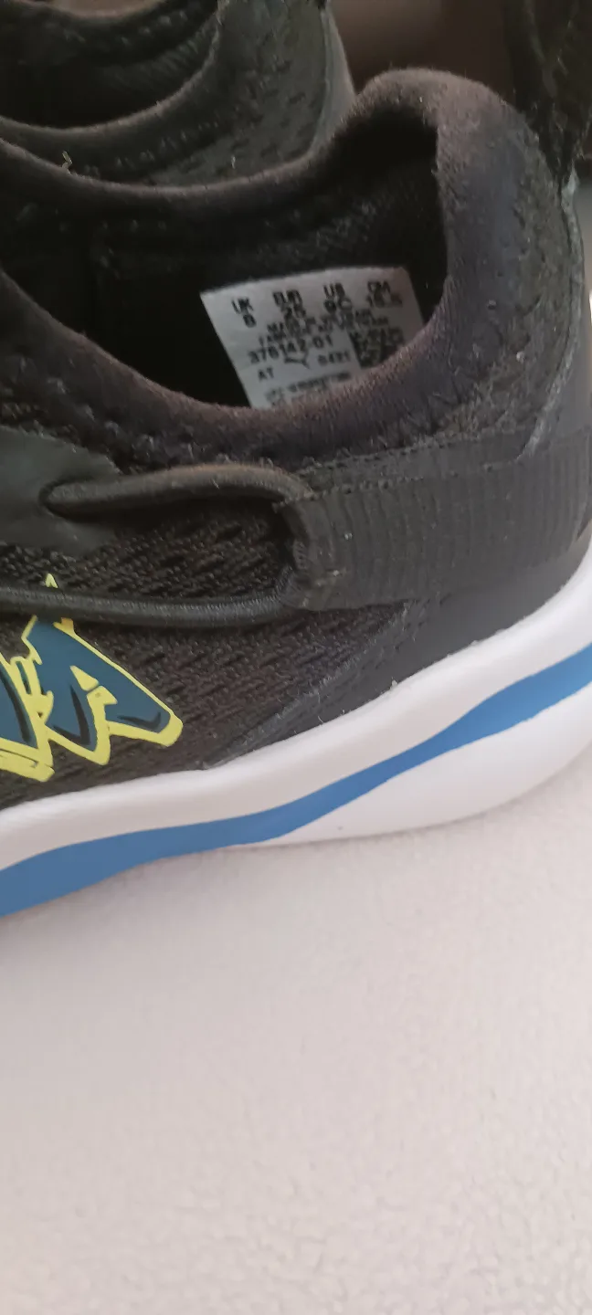 Puma Toddler Shoes Size 9c image indicator(2)