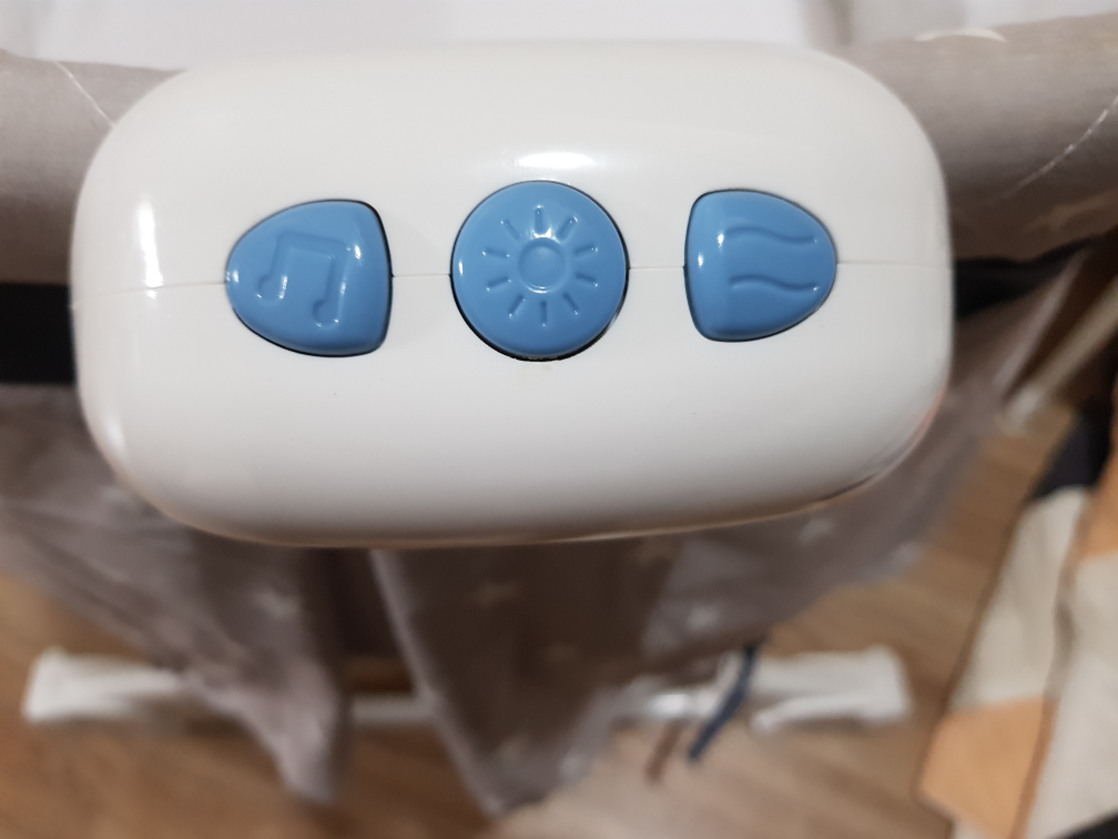 Baby Bassinet with Storage - photo 3