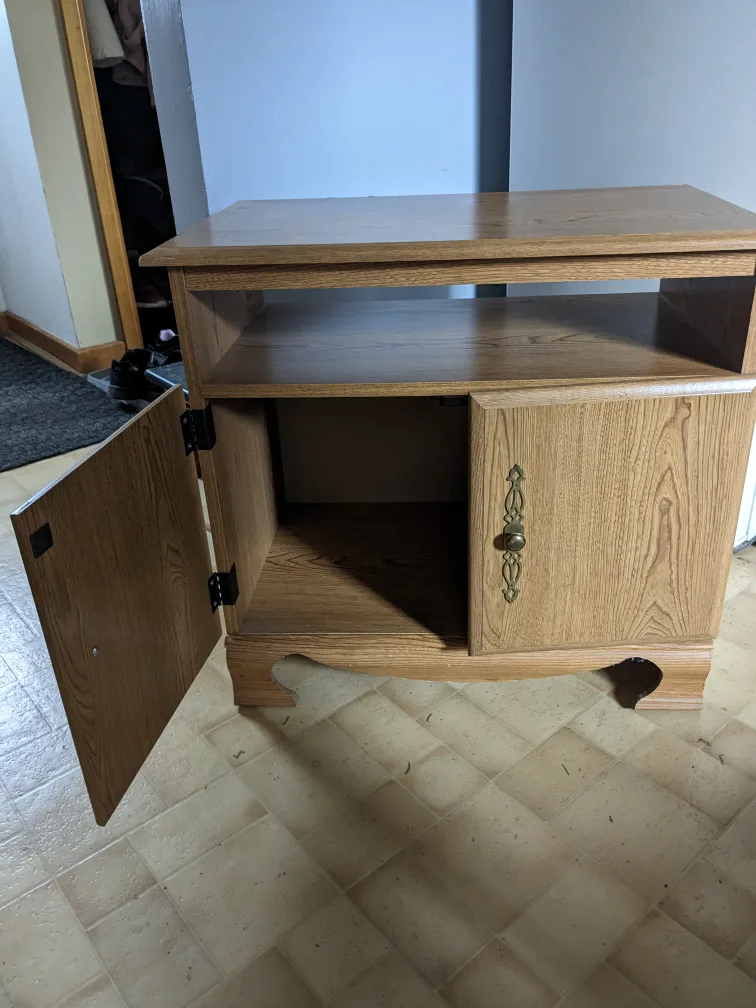 Oak Wood Two-Door Storage Cabinet image indicator(3)