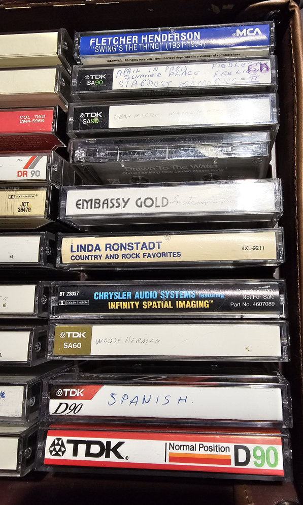 Vintage Cassette Tape Collection in Carrying Case - photo 4