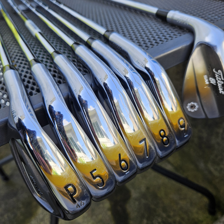 Titleist T100 5-PW plus Vokey Wedge LH Golf Club Set