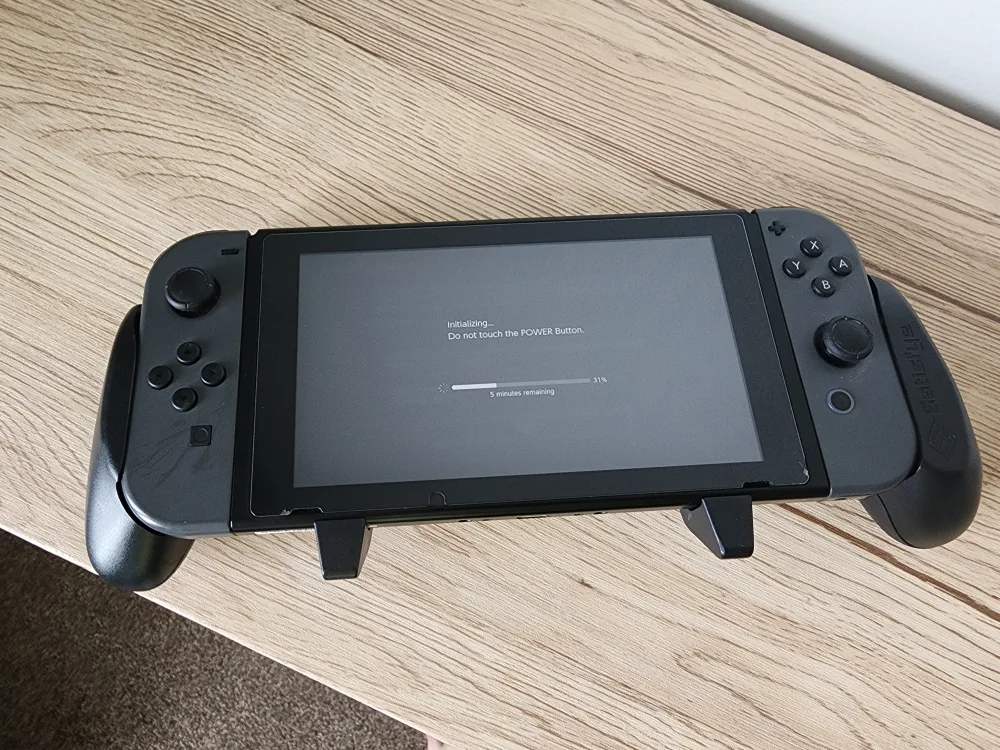 Nintendo Switch Console Bundle  lot image indicator(8)