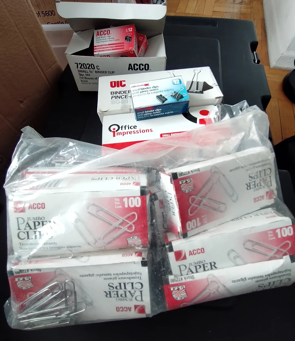 Bulk Office Supplies - Paper Clips, Binder Clips & More! image indicator(2)