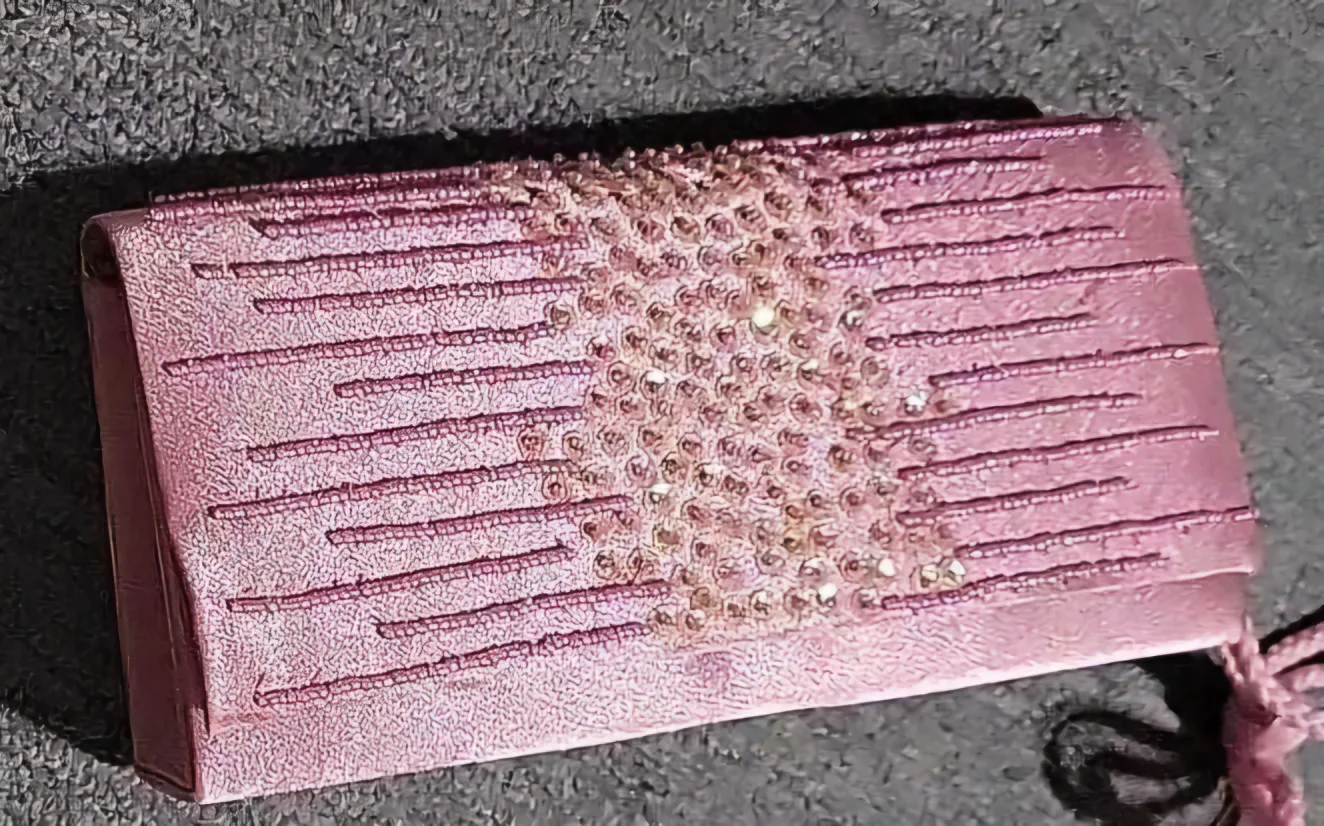 Pink Beaded Evening Clutch image indicator(2)