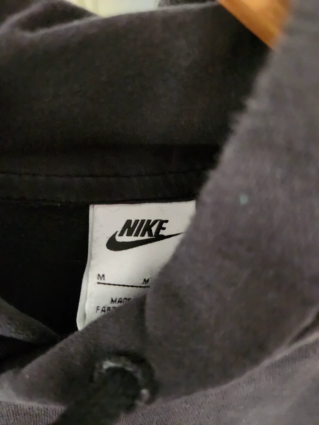 Nike Men's Size Medium Dark Grey/Black Hoodie/Sml Joggers Set image indicator(3)