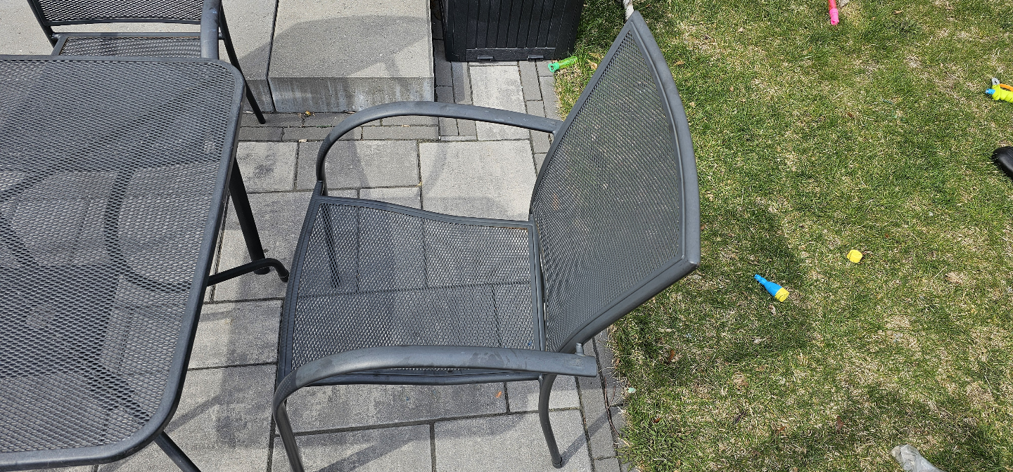 Metal Patio Set – 1 Table + 4 Chairs - photo 4